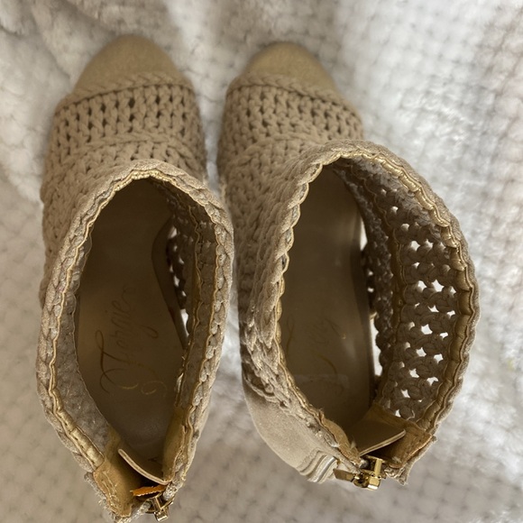 Fergie open toes woven style zip back heels - Picture 5 of 8